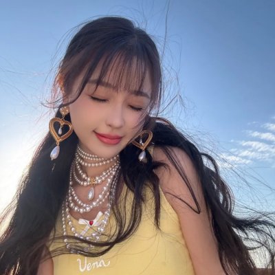 万花嬉春